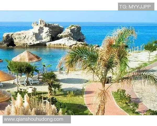 足球巨星度假日常揭秘畅享阳光海滩美食与休闲时光